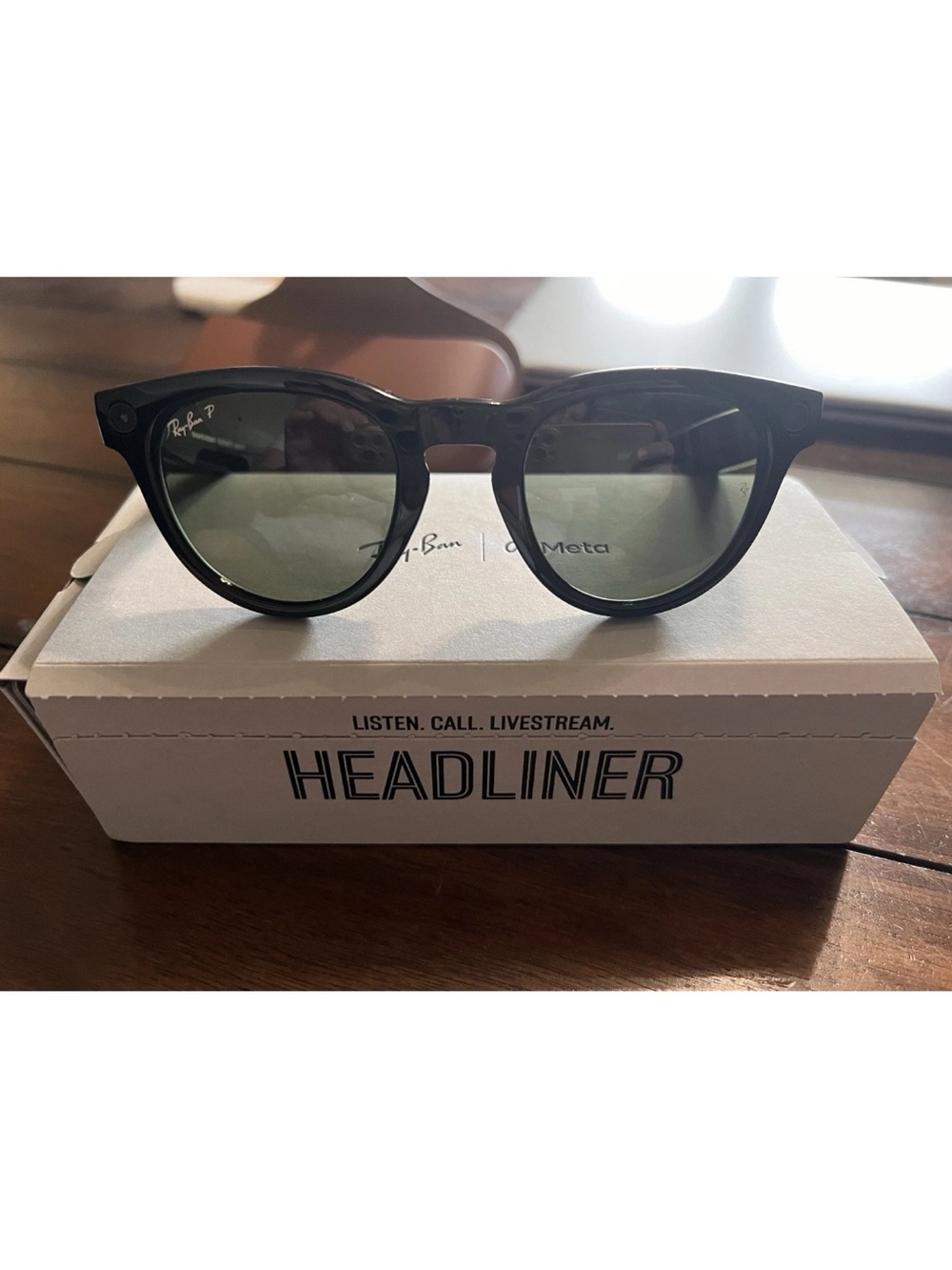 Ray-Ban Meta Headliner Smart Glasses (Gen 1) Black Polarized with Charging Case